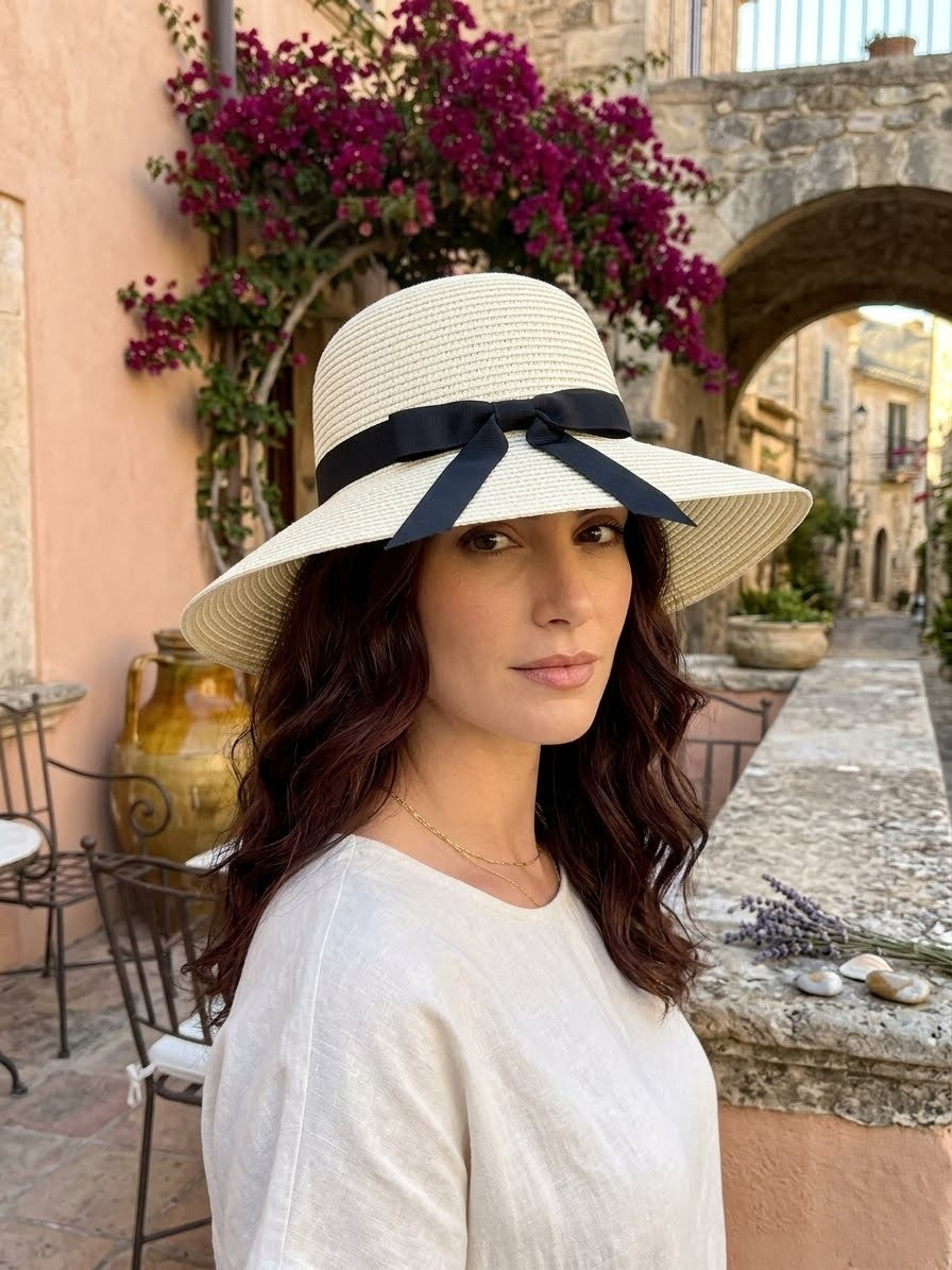 Off-white sun hat
