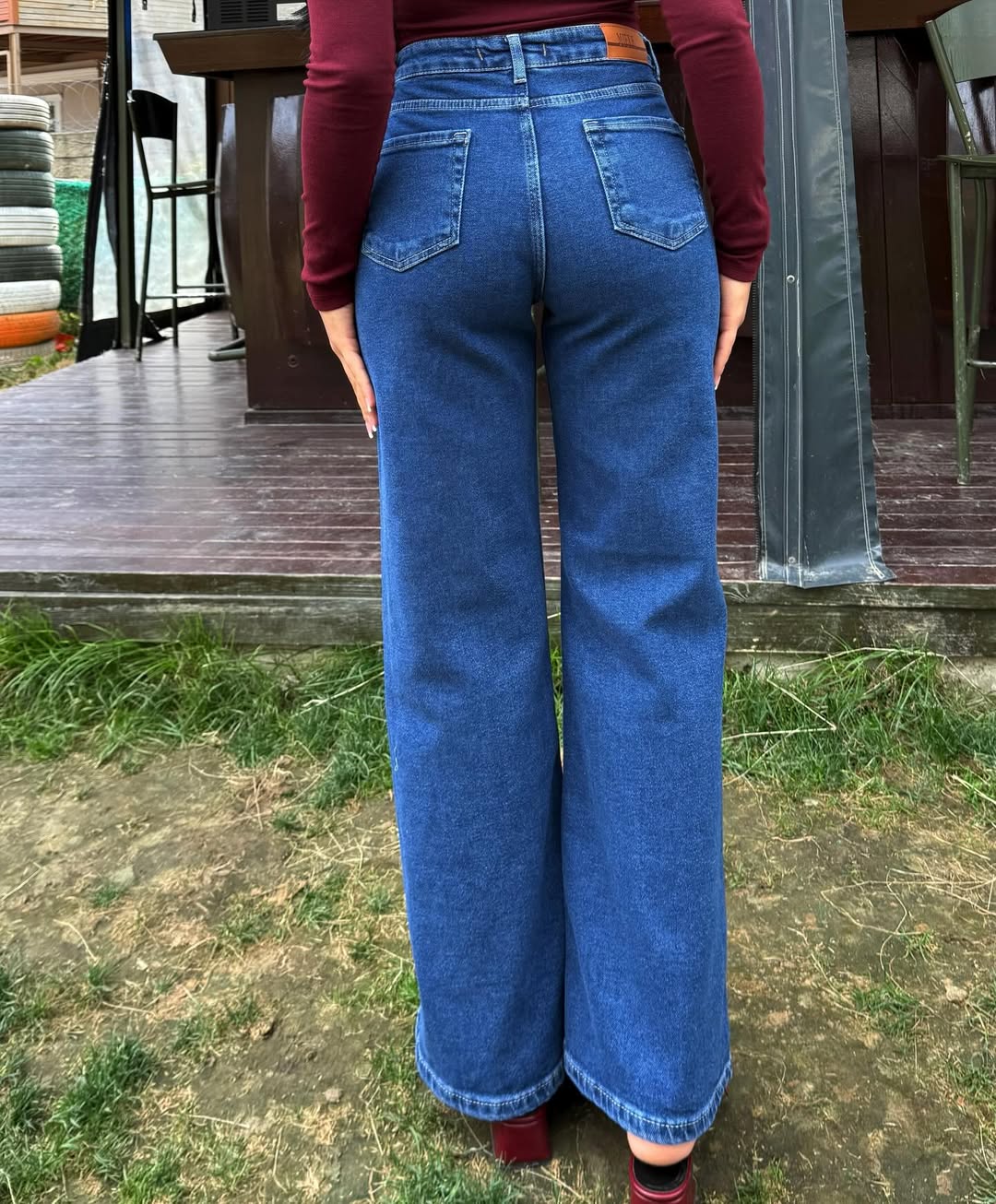 Miele High-rise Waist Mid-wash Blue Jeans with scarve