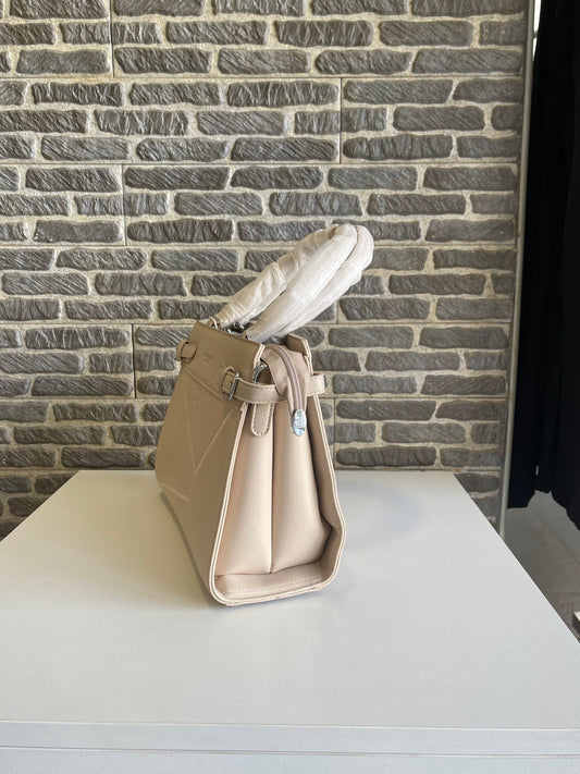 Elegant Beige Hand Bag
