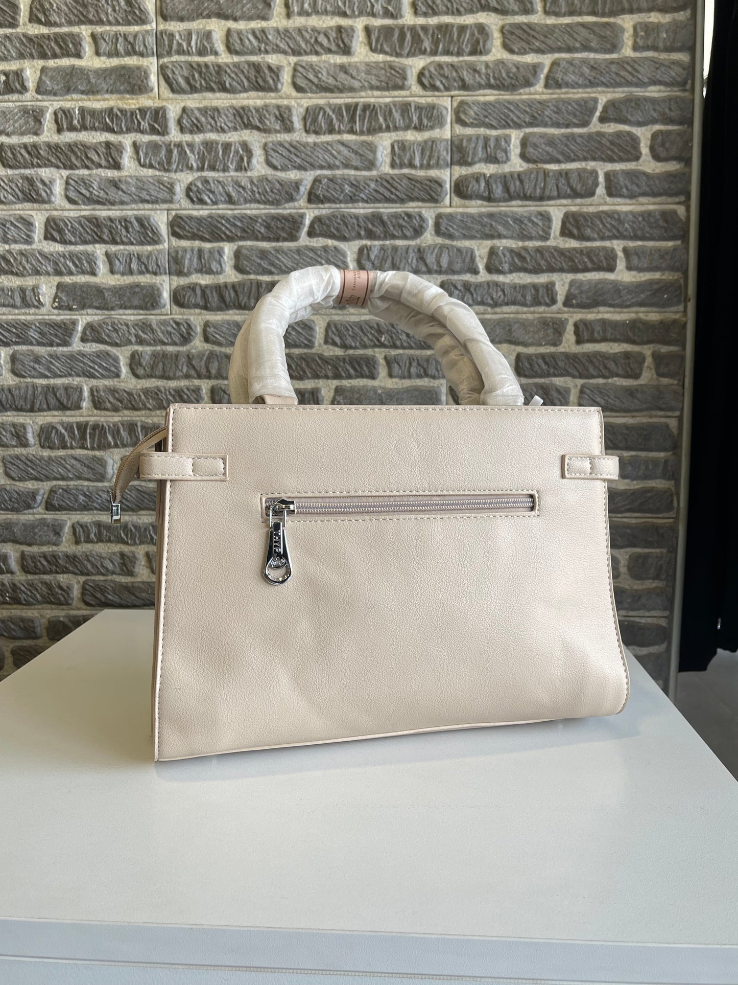 Elegant Beige Hand Bag