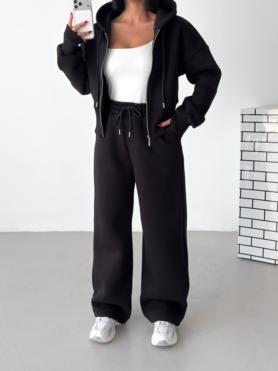 contemporary two-piece athleisure set - fur inside
