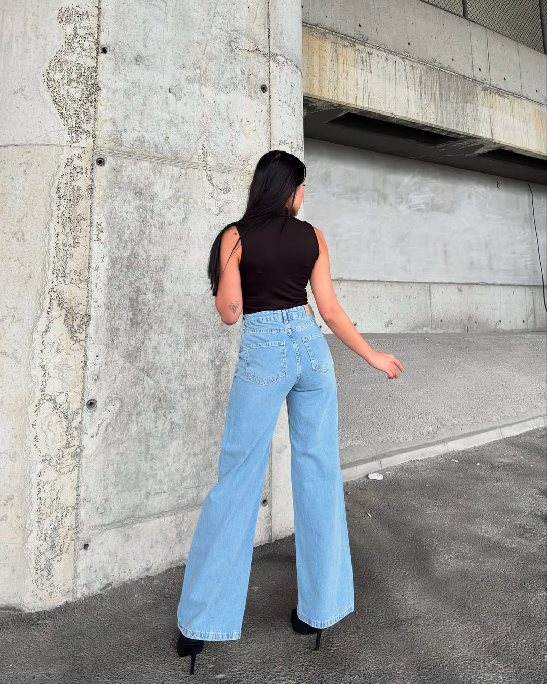 Miele Light-Wash Blue Jeans