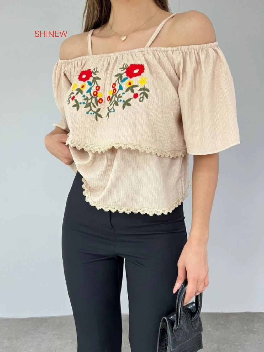 Charming beige off-the-shoulder top