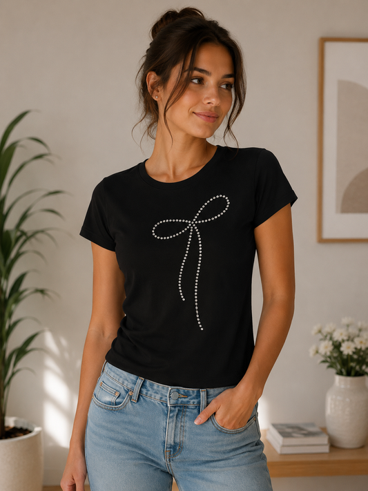 Casual yet elegant white t-shirt