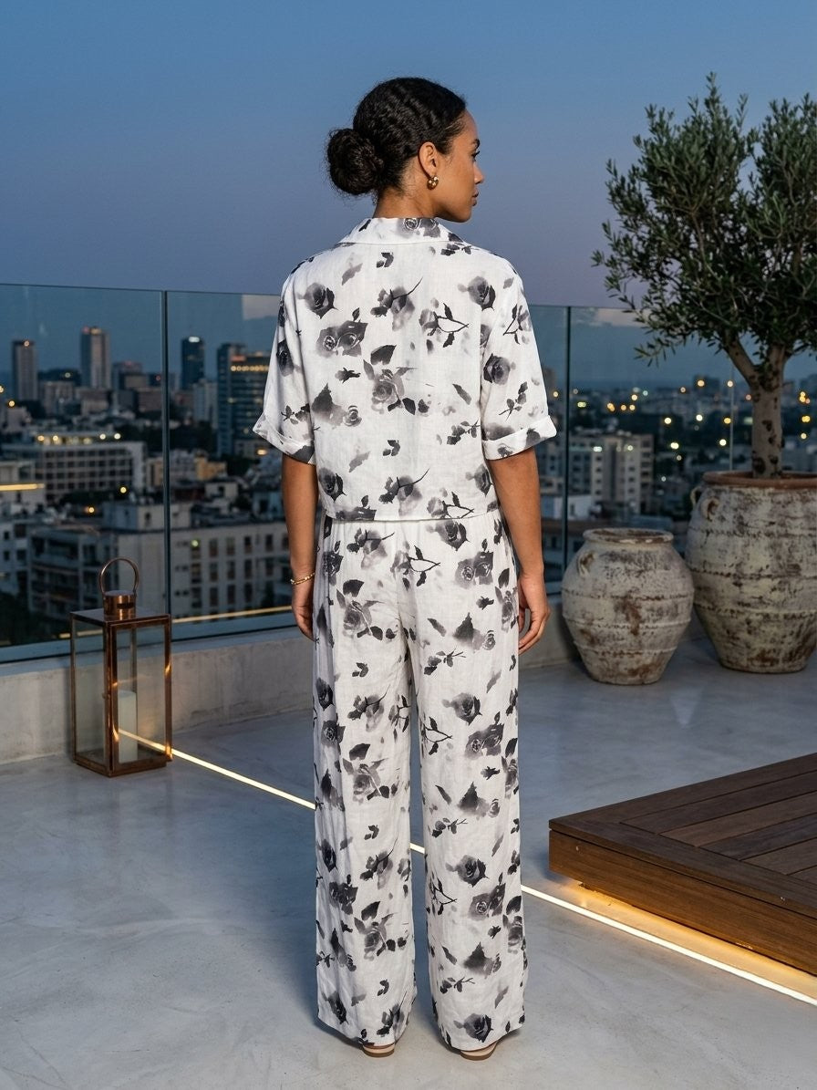 Relaxed-fit two-piece set with a lightweight