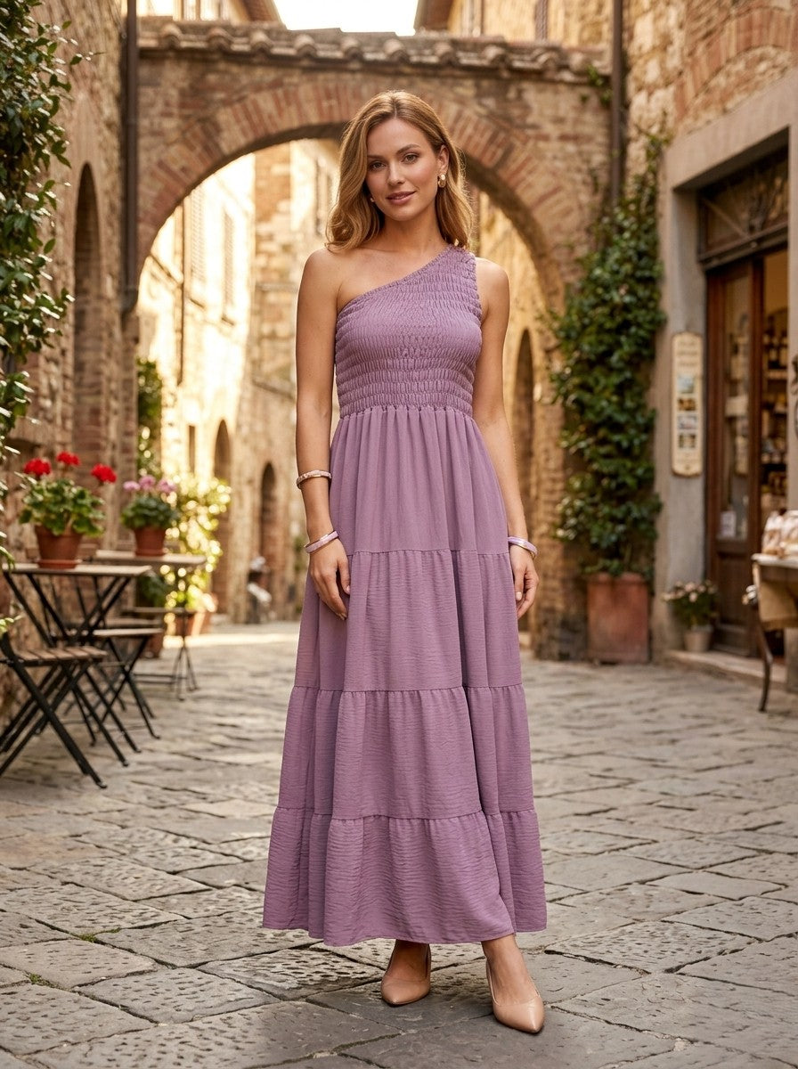 Elegant floor-length maxi dress