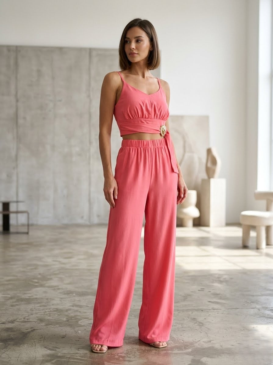 Stylish two-piece coordinating set