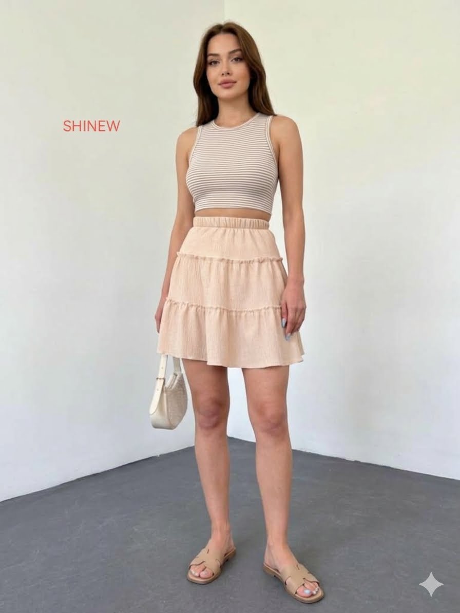 Charming beige mini skirt - short inside