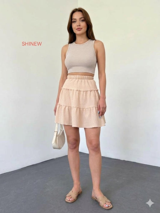 Charming beige mini skirt - short inside
